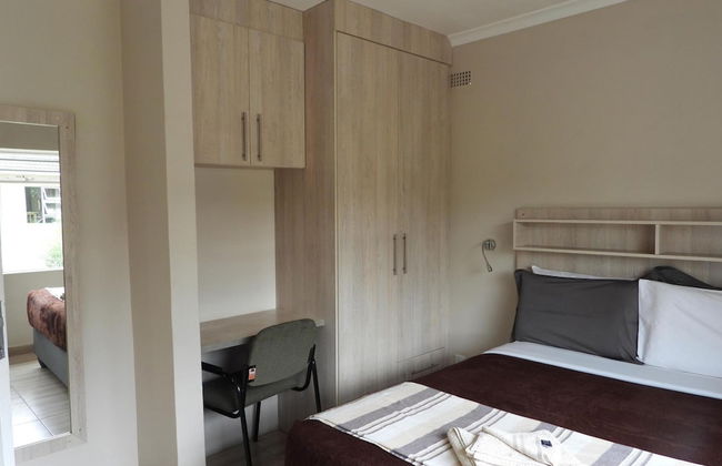 2 Bed Apartment With Ensuite Kitchenette- 2071 - Foto 30