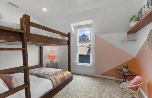 4BD Home in the Heart of Little Italy - Foto 13