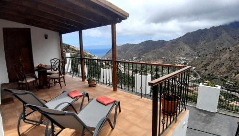 Casa La Sabina Roja 1 - Casa con impresionantes vistas sobre Hermigua y el mar - Foto 5