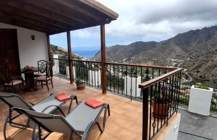 Casa La Sabina Roja 1 - Casa con impresionantes vistas sobre Hermigua y el mar - Foto 5