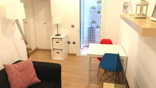 NEW! Cute apartment near metro - Foto 2