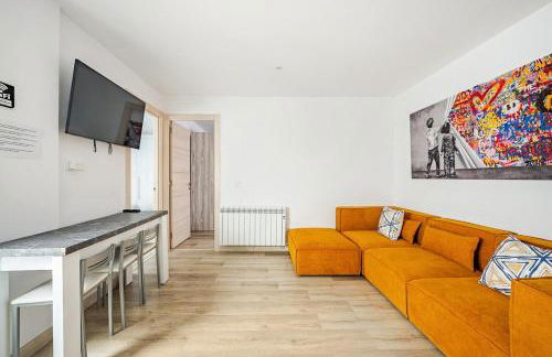 RECOMENDADO Wifi 12 min ayto 4 habs dobles PARKING - Foto 2