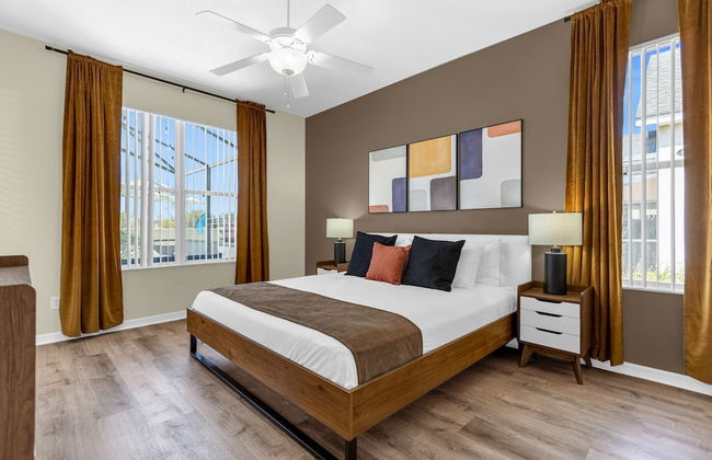 Upstay - New Home Near Disney w Private Pool BBQ - Foto 27