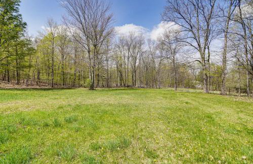 Mtn Views and Private Yard Retreat in Cornwallville - Foto 25