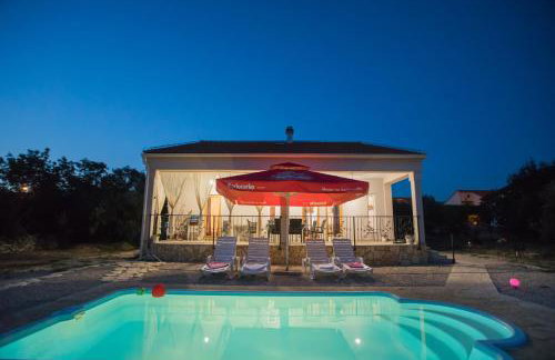 Holiday home with pool Kristal - Foto 14