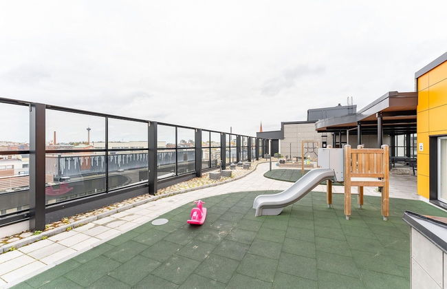 1BR & Balcony next to Railway Station in Downtown - Photo 20