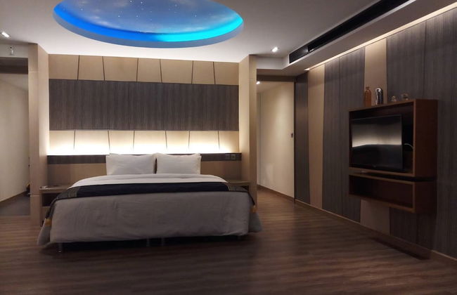 Luxury Amazing Jacuzzi Suite - Foto 3