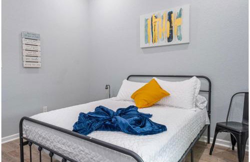 Comfort and Style 4br/3ba Near Riverwalk and Dtown - Foto 32