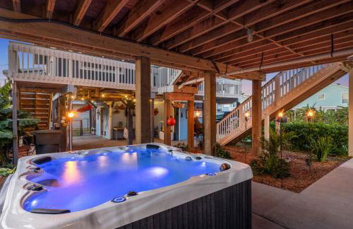 Walk to Sea Isle Beach Group Getaway with Deck! - Foto 37