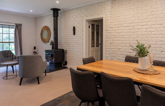 Furche Barossa Vineyard & Fireplace - Photo 5