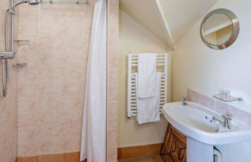 1 Bed in Bwlch BN367 - Photo 8