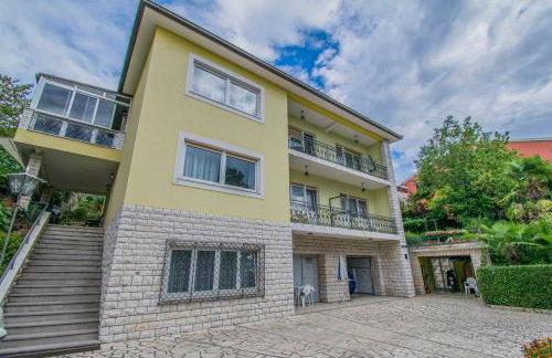 Apartments Anita near Opatija with private parking - Photo 30