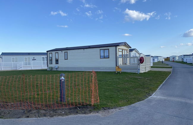 Stunning 2 Bed Chalet in Silversands Lossiemouth - Photo 34