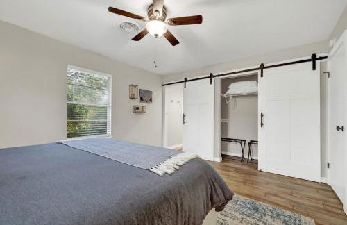 The Billie Goat Haus - Hot Tub -steps to Main St! - Foto 28