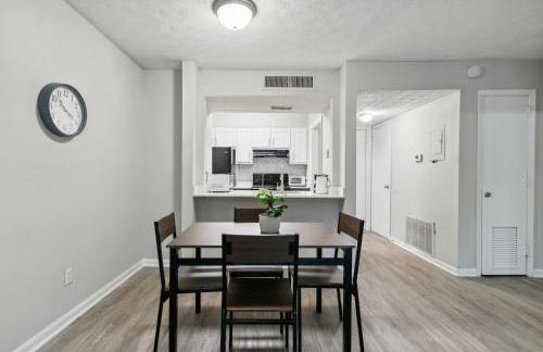 Halsten at Vinings 2515 Comfy 1 Bed 1 Bath - Foto 5