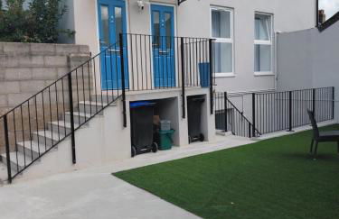 Blue Door Apartments - Foto 11