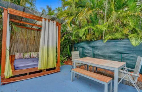 Central Stunning Villa with Heated Pool Cabana - Foto 38