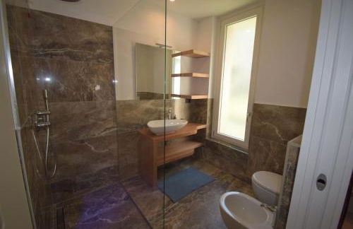 Apt Jolanda Bellagio Wild Flowers - Foto 12