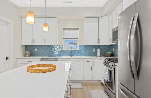 Spacious Newly Built Townhouse 2 blocks to Beach - Foto 11