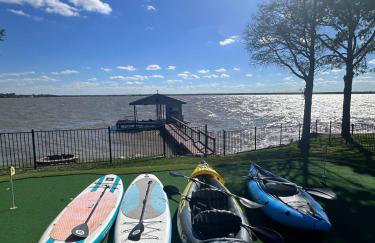 Lone Star Lake Cottage-NEW Trex Deck, boat dock - Foto 19