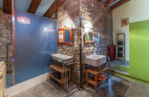 Farmhouse near Barcelona with Pool - Foto 22