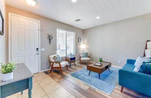 Group Getaway with Pool and Patio in San Tan Valley! - Foto 4