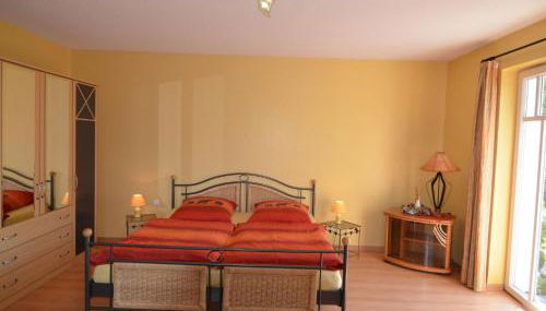 Stilvolle Wohnung in Madfeld mit eigener Terrasse - Foto 3