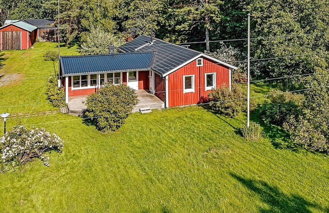 Lakefront Cottage in Torsebo - Foto 25