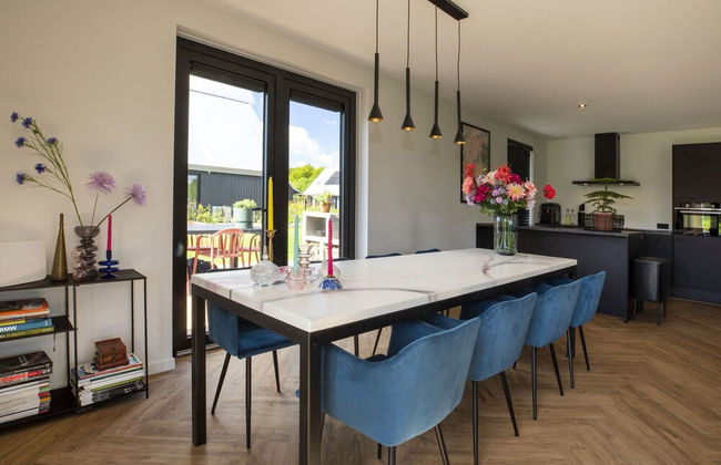 Beautiful Villa With Spacious Garden - Foto 18