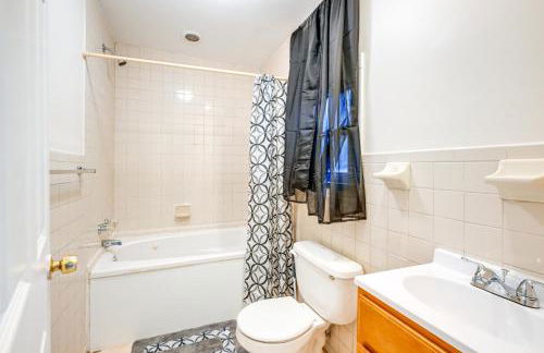 Charming Long Island Home with Fenced Yard! - Foto 14