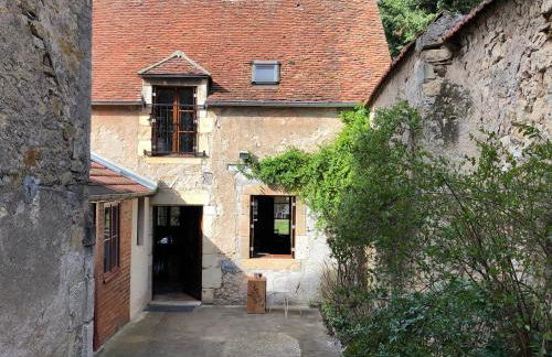 Gîte calme avec Spa en été, animaux acceptés, parcage, pour 8 personnes - FR-1-586-64 - Foto 3