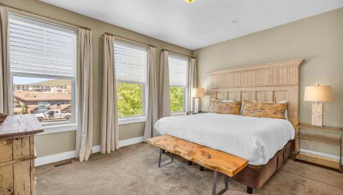 Charming 3BR-Near Skiing & Hiking - Foto 5