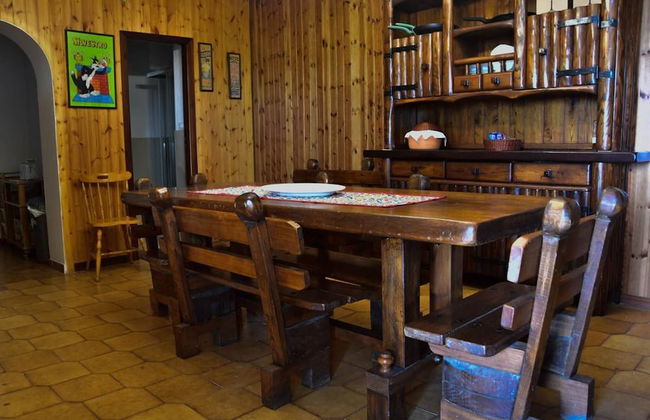 Countryside Villa With Private Pool - Photo 9