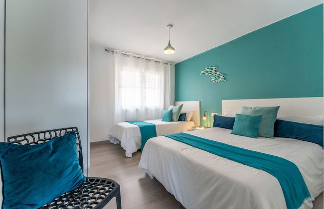 Your Retro Beach Front Hideaway in Salou - Photo 3