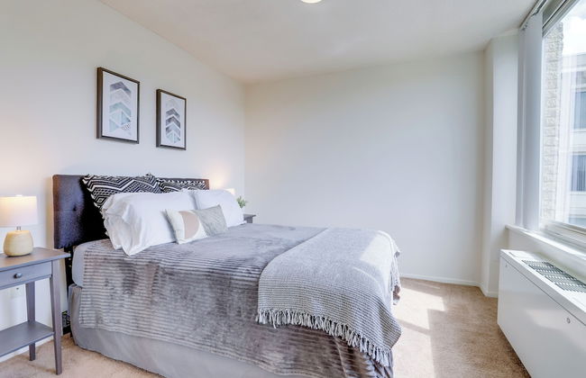 Upscale Apartments in Crystal City - Foto 29