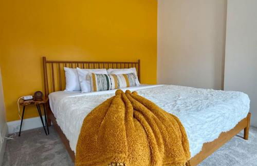 Jungle House Columbus Sleep 12 Downtown Ohio Free Parking - Near Convention Center & Nationwide Arena - 4BR Short North Luxury Home - Over 5,800 Five Star Stays - Foto 3