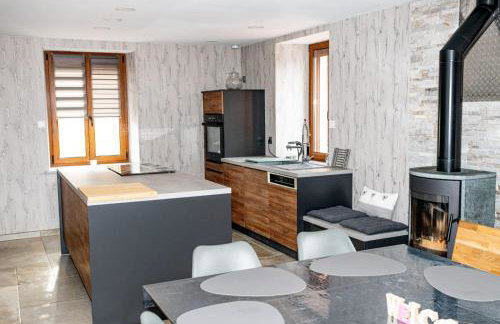 Gîte 4 à 10 Personnes avec sauna" La ferme des Sources" dans les Hautes Vosges - Foto 8