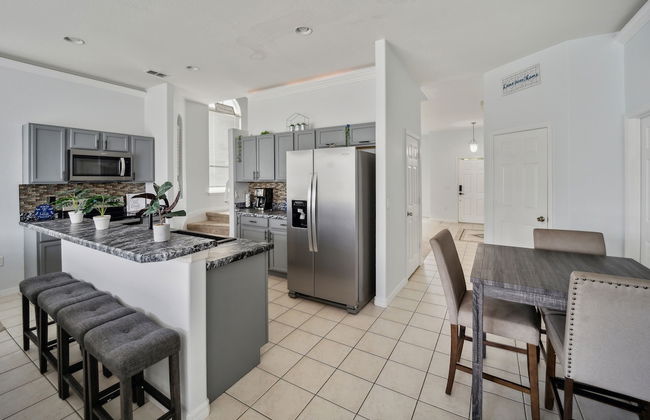 Elegant 5br Villa With Private Pool 5 Bedroom Home by RedAwning - Photo 12