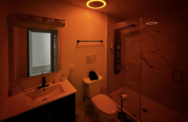 Experience Luna Sky! 65" TV Bar BBQ go FL Keys - Foto 43