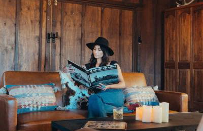 The Outlaw By The Cohost Company - Foto 71