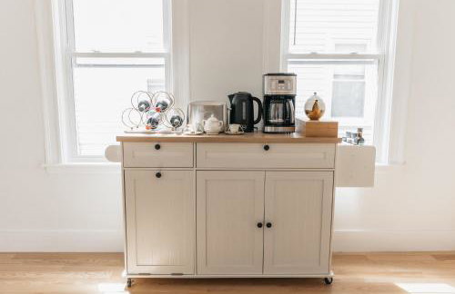 Stay Comfy Easy Boston Access, Everett MA - Foto 14