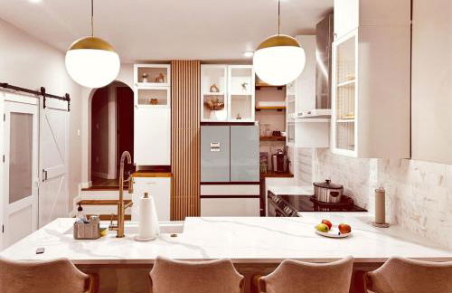 Downtown Cincinnati Boutique at Newport 3BR with 100in Cinema TV - Foto 80