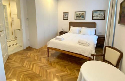 Zagreb City Center 2BR Designer Loft by ArtSpace - Photo 61