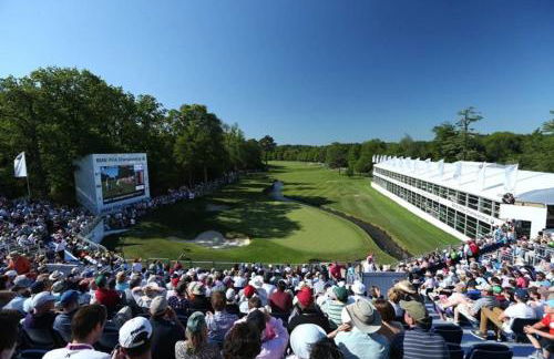 ENTIRE LUXURY yacht 70sqm Oyster Fund - Quiet and relaxing - 2 double bedrooms both en-suite - HEATING - sleeps up to 4 people - moored on our Private Island - nearby LEGOLAND THORPE PARK ASCOT RACES WENTWORTH LONDON Lapland UK -NO Parties - - Foto 46