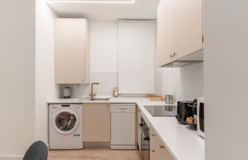 Modern Stylish-3Bedrooms 1Bathroom-Chamberí - Photo 31