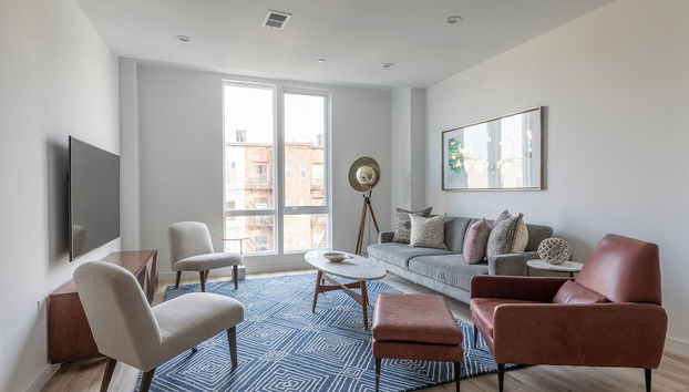 Sun-drenched 3BR Loft With Outdoor Space Near NYC - Foto 2, Imagen principal