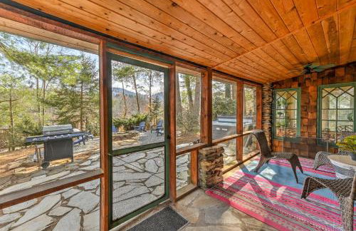 Unique Cabin With Hot Tub Close to Town - Foto 12