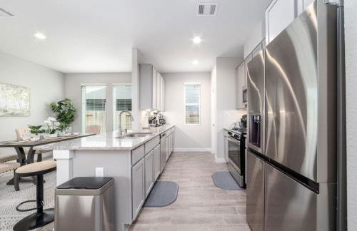 Modern and Spacious 4BR Home in Rosenberg, TX - Foto 10