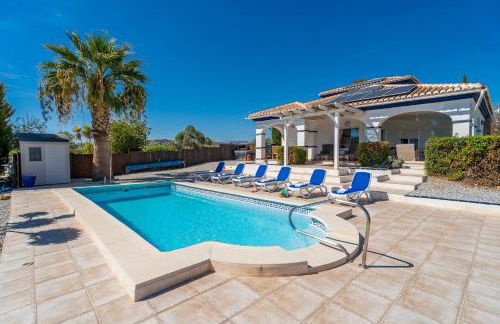 Las Alondras stunning lake views - Foto 33