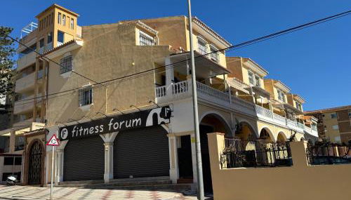 Duplex céntrico a 3 minutos andando de la playa - Photo 4